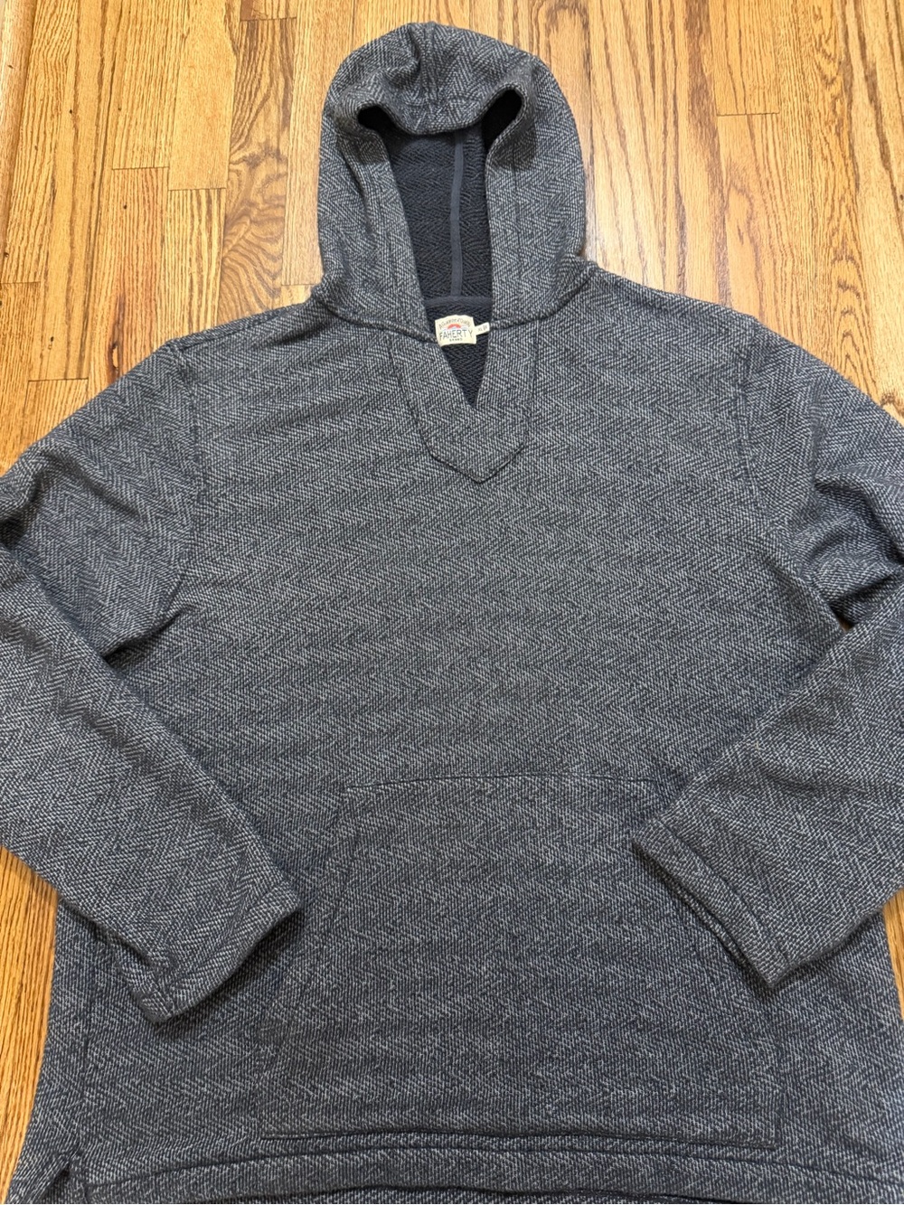 Faherty XL Whitewater Hoodie